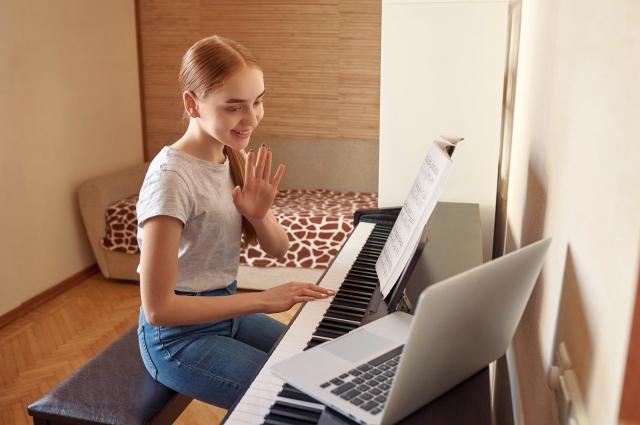 Resonating Keys: A Deep Dive into Edmonton's Melodic Landscape of Piano Lessons